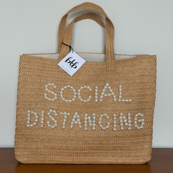 Btb Los Angeles Handbags - ☀️ BTB Los Angeles Social Distancing Straw Tote - Beach Day